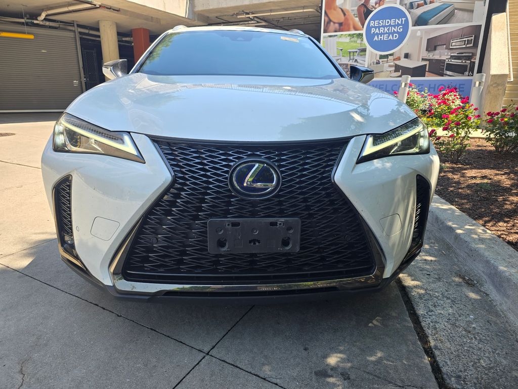 lexus ux hybrid 2021 JTHR9JBH6M2045555 image lexus ux hybrid 2021 JTHR9JBH6M2045555 image